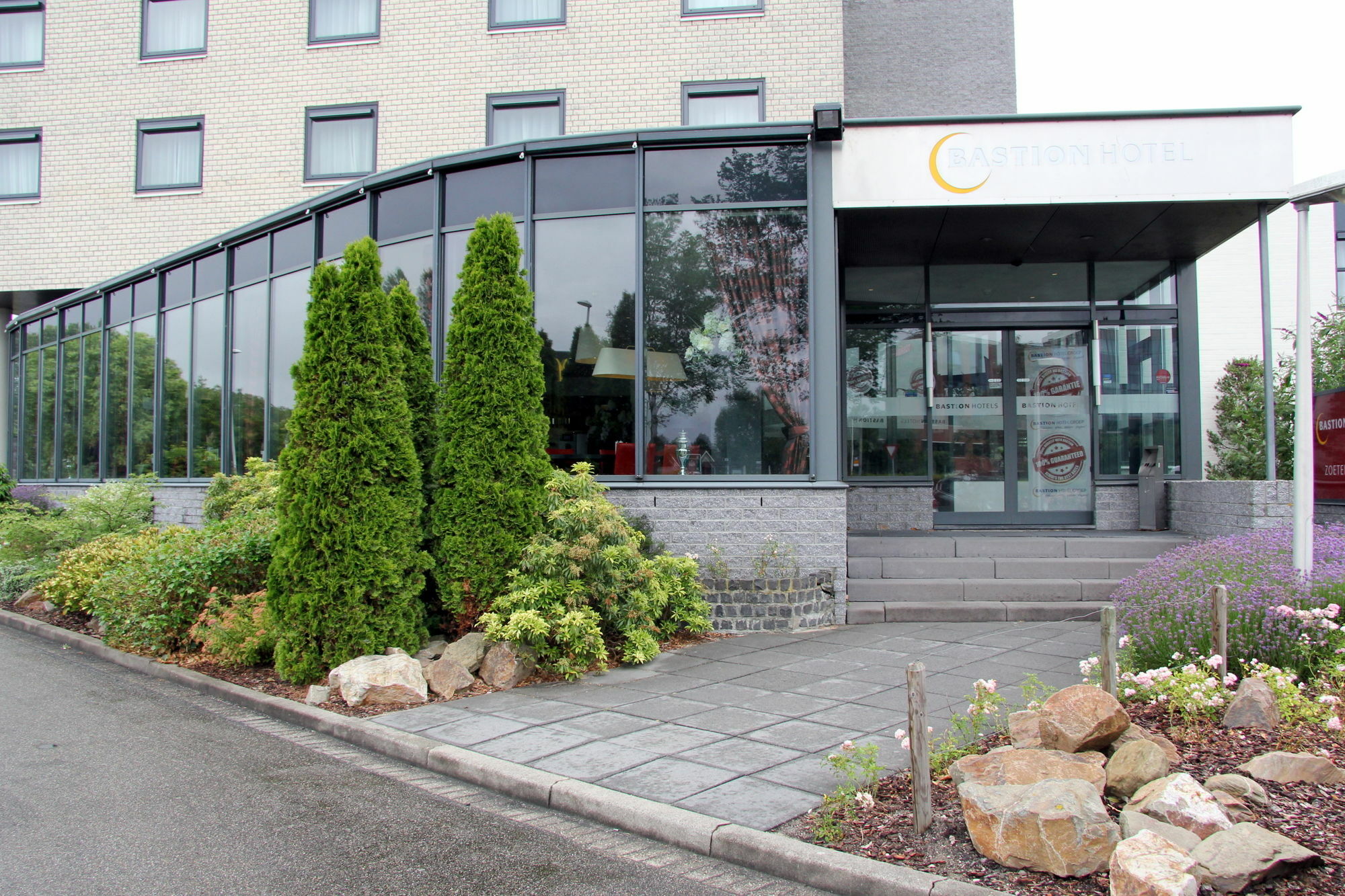 Bastion Hotel